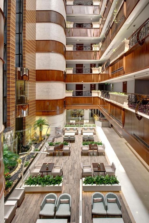 هتل هاوارد جانسون پلازا ویندهام دبی 